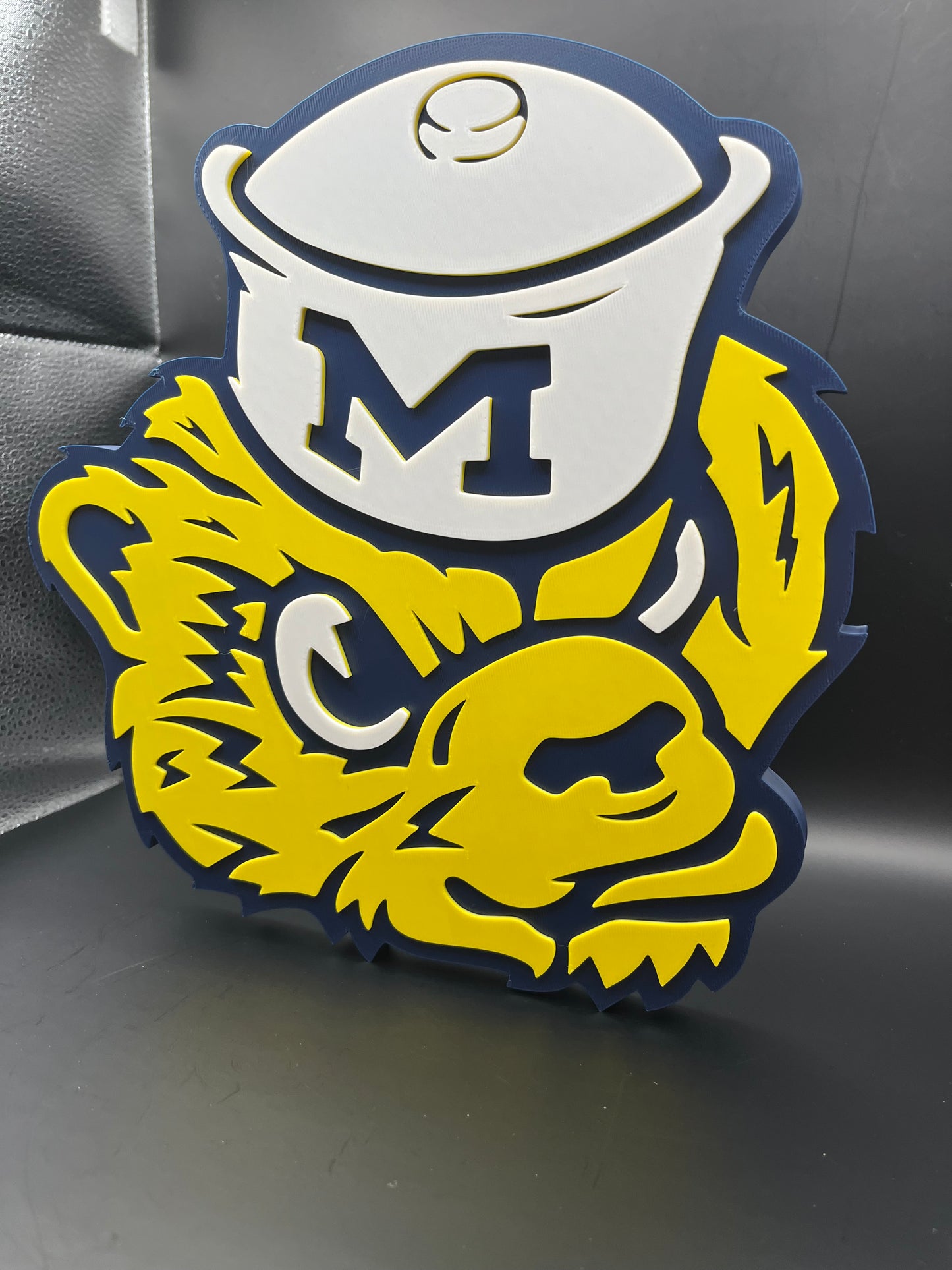 Michigan Wolverines Logo Sign Display | 3D Wall Desk Shelf Art - UNRIVAL3D